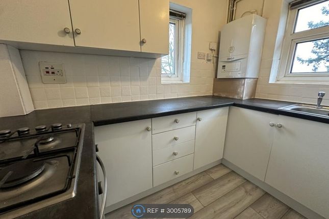 Westhorne Avenue, Eltham, London photo 3