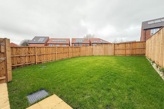 1, Gore Drive, Edenthorpe photo 3