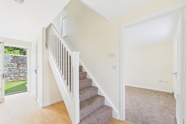 3, Market Road, Plympton photo 3