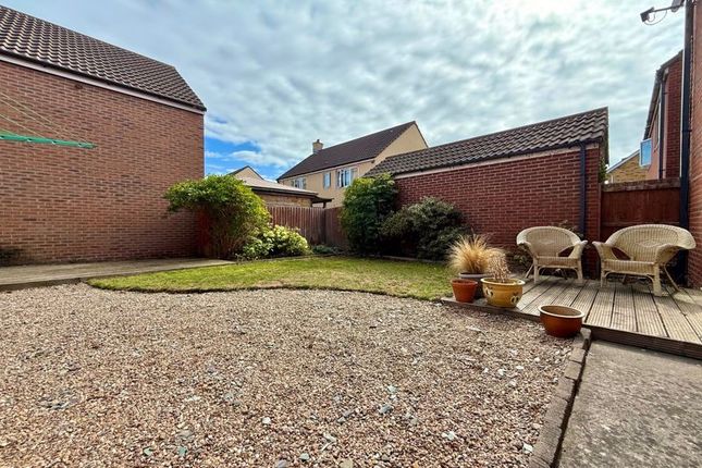 137, Worle Moor Road, Weston-Super-Mare photo 4