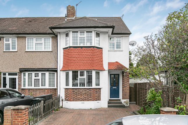 4-bed terraced on 2, Wiltshire Gardens, Twickenham, £750,000