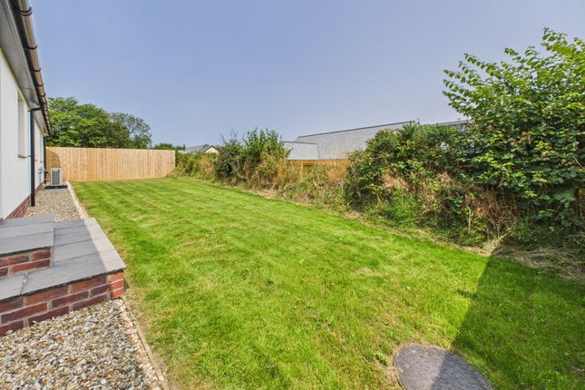 7, Long Park Drive, Holsworthy photo 2