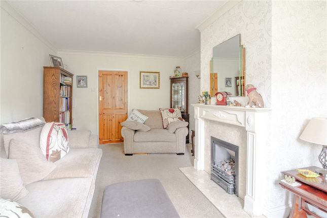 8, Cliffe Lane West, Shipley photo 4