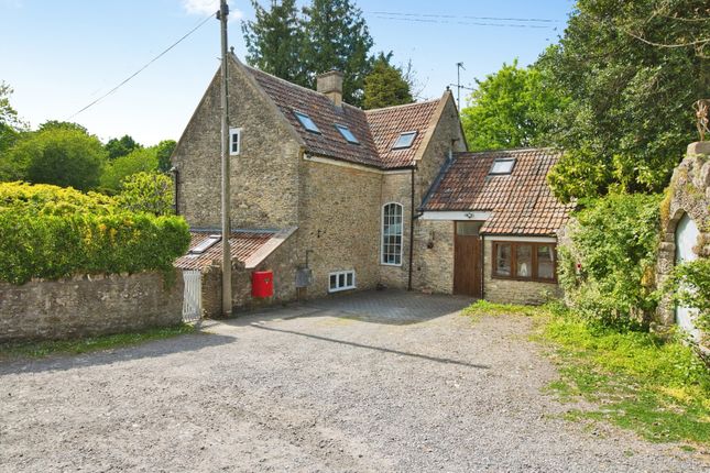 5, Lower Charlton, Somerset photo 2
