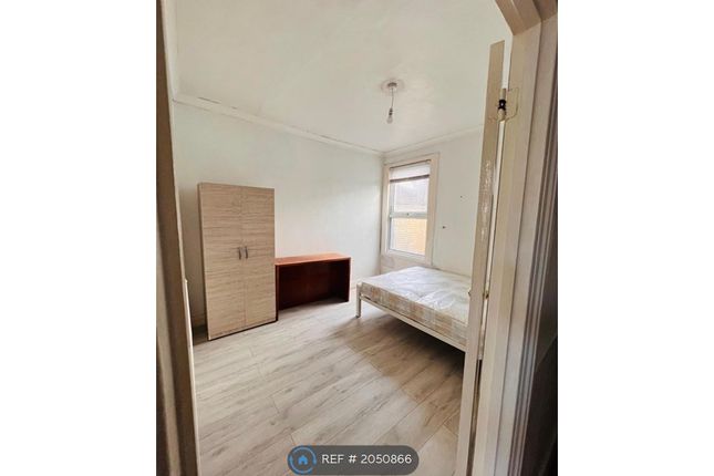 Thumbnail Room to rent in Heigham Road, London