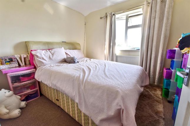 16, Manor Road, Eastbourne photo 5