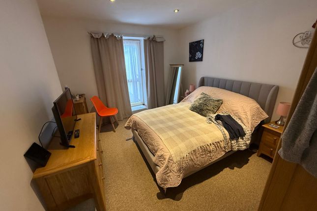 43 Clinton Road, Redruth photo 3