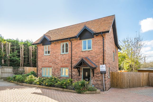 1363703-1-68E3B03...