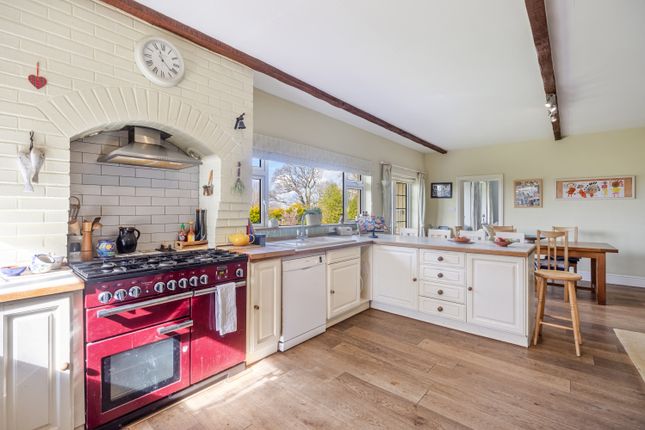 A13 - Woodbury Lodge - 250314