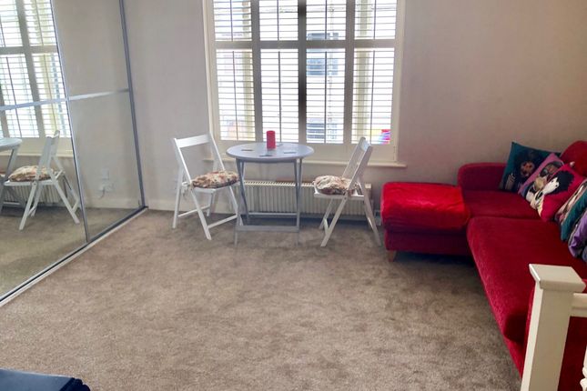 Flat 7, Howells Court, 11-15 George Street, Brighton photo 5