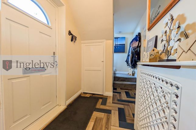 36, Willow Drive, Brotton photo 2