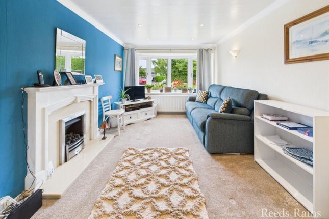 29 Askew Dale, Guisborough photo 2