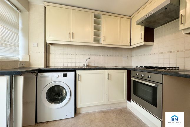 28, Chiswick Drive, Loughborough photo 4