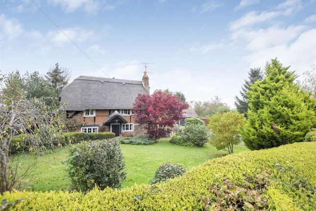 Thumbnail Detached house for sale in Chazey Heath, Mapledurham, Reading