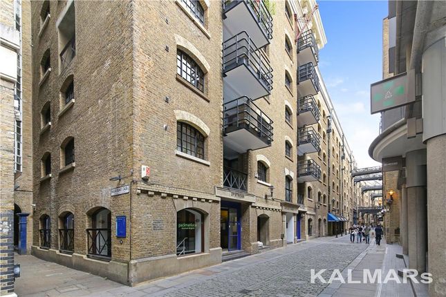 Office to let in Shad Thames, London