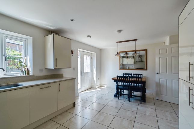 17, Uncles Lane, Bradford-on-Avon photo 4