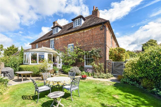 Manor House Pook Lane, Chichester photo 2