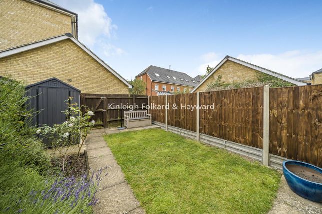 24, Hawksmoor Grove, Kent photo 4