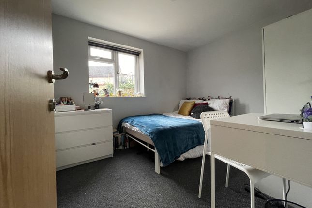 Flat 1, 216, Cathays Terrace, Cardiff photo 4