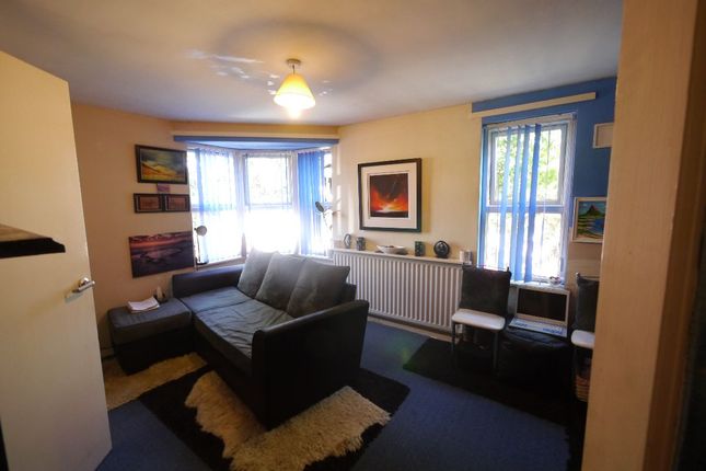 25 Saker Place, Wallsend photo 3