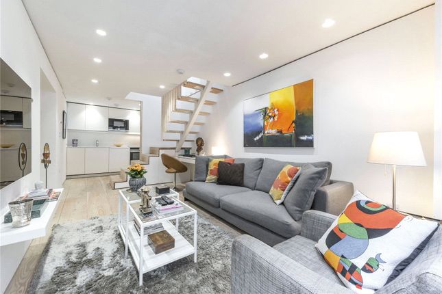 Thumbnail Flat to rent in Hanson Street, Fitzrovia, London