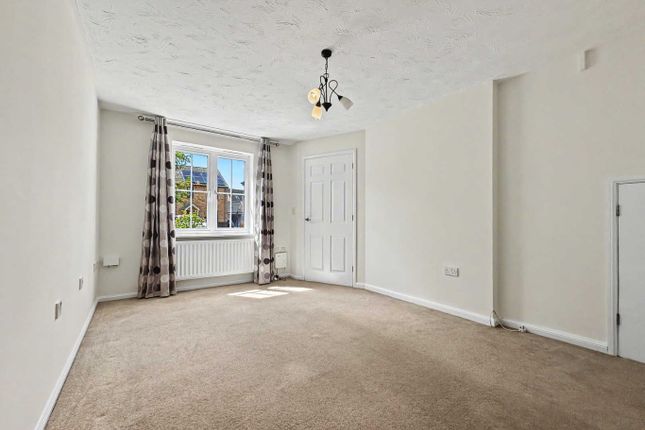 48, School Lane, Cambs photo 3
