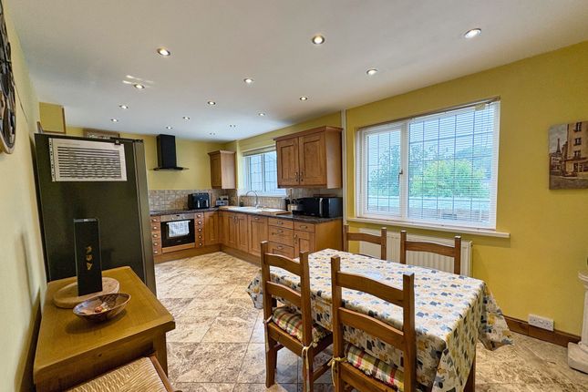 33 Crawford Road, Port Talbot photo 3