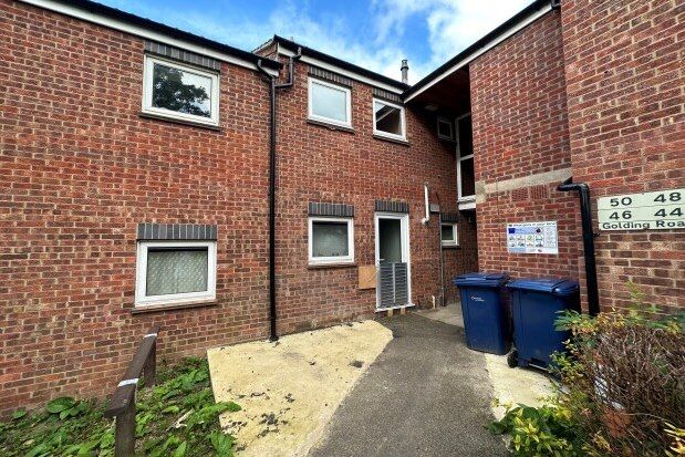 Thumbnail Flat to rent in Golding Road, Cambridge