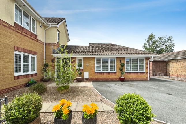 30 Golwg Y Twr, Pontarddulais, West Glamorgan photo 3