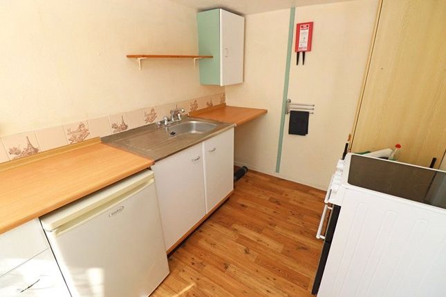 4a, Chapel Street, Holsworthy photo 5