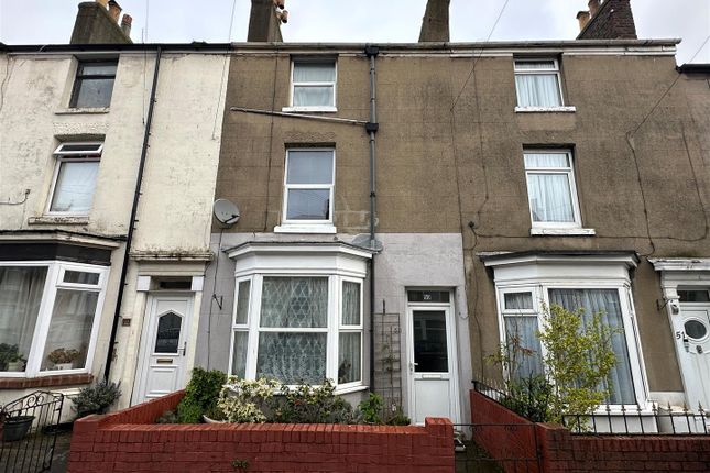 Thumbnail Terraced house for sale in Cambridge Street, Scarborough