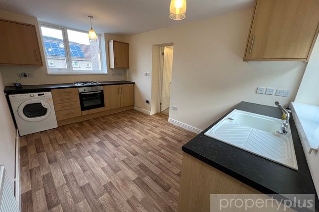 33, Tanybryn, Rhondda Cynon Taff photo 3