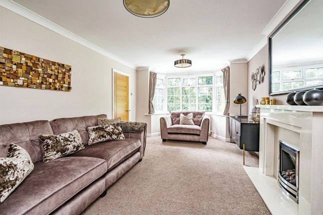 47, Woodcroft Avenue, Tipton photo 2