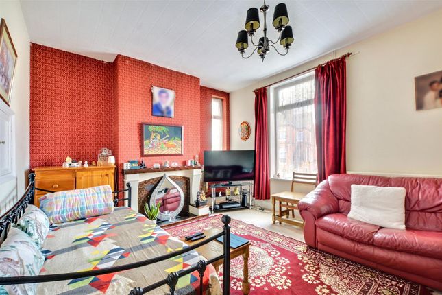 106, Hucknall Road, Nottingham photo 4