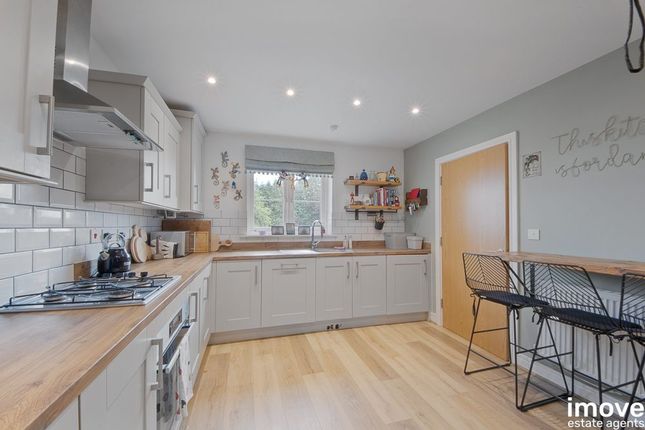 24 Tawny Road, Newton Abbot photo 2