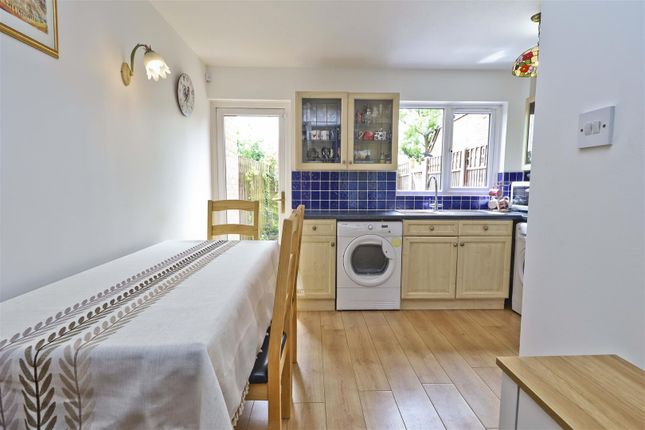 9, Greystoke Drive, Ruislip photo 4