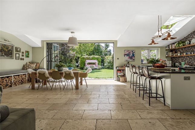 21, Sandy Lane, Richmond photo 2