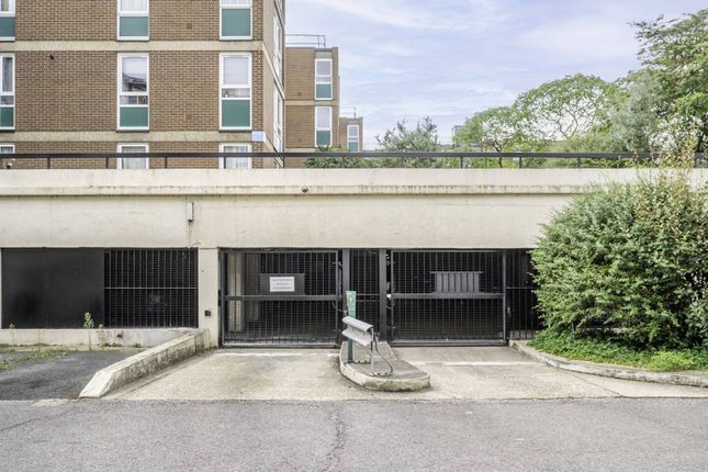 Thumbnail Parking/garage for sale in Wincott Street, Elephant And Castle, London