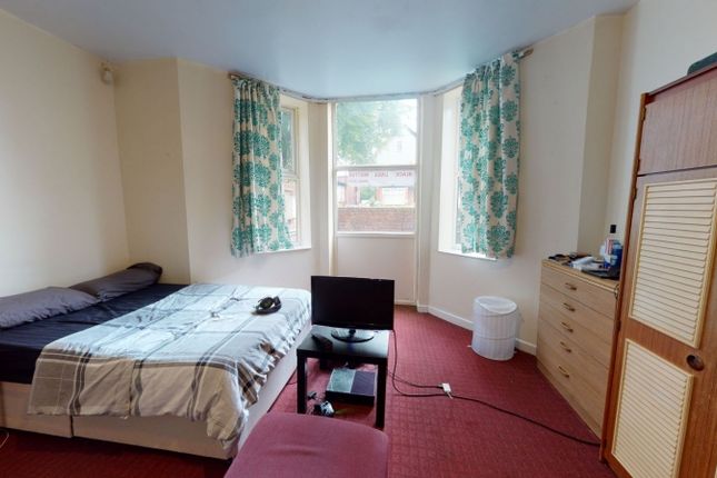 Cardigan Road Headingley, Leeds photo 3