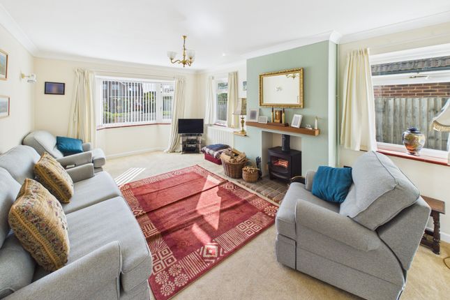 25 Seafield Park Road, Fareham photo 2