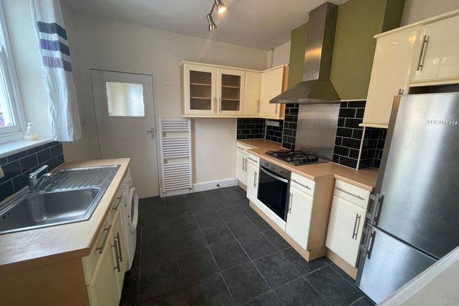 98, Montague Road, Leicester photo 4