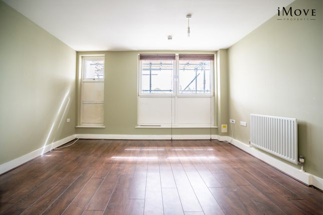 Flat for sale in Weighton Road, London