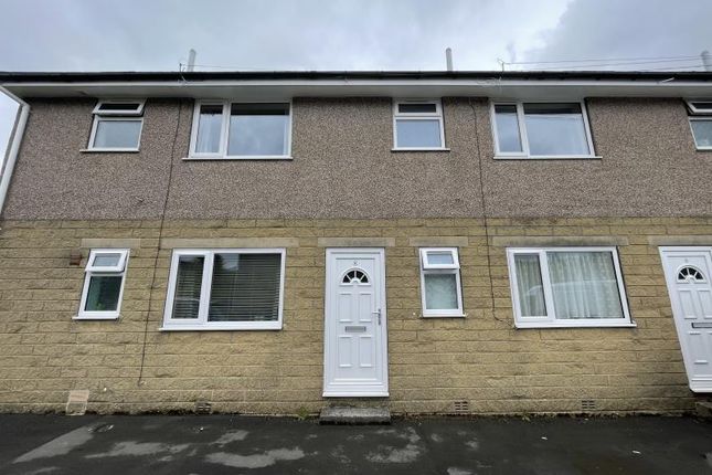 1 bed flat to rent in Grey Scar Court, Grey Scar Road, Oakworth, Keighley, West Yorkshire BD22