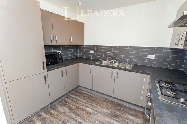 21 Weavers Point,, Lodge Lane, Derbyshire photo 4