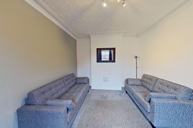 24  Thomas Street, Leeds photo 5
