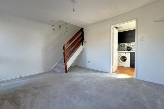 34, Sandpiper Way, Weymouth photo 3