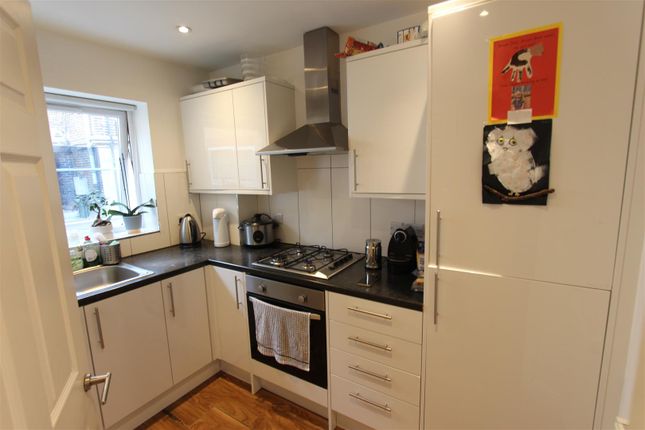 End terrace house for sale in Myddleton Road, London