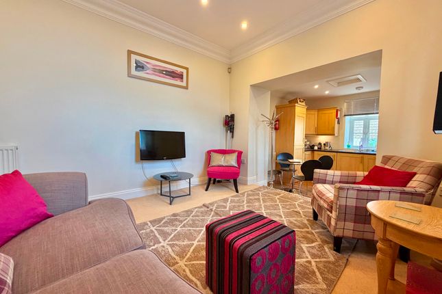 4 Chapel Court, Cinderford photo 2