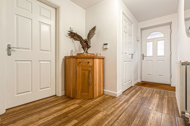 19, Hastings Meadow Close, Kirby Muxloe photo 2
