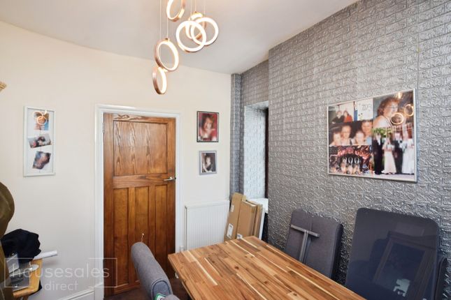 40, Llandeilo Road, Ammanford photo 4
